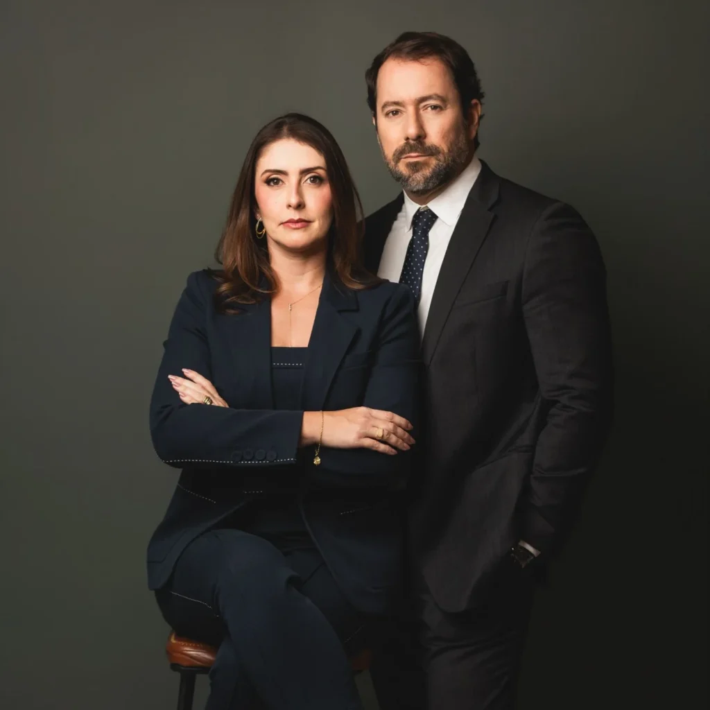 Manuela Serejo e Túlio Borges, sócios do Serejo Borges Advogados